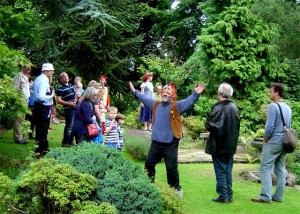 garden o delight 2013 fringe children's show garden-delight3